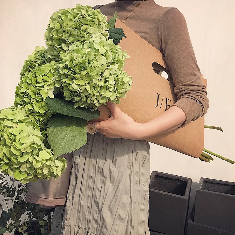 手提鲜花袋视角4
